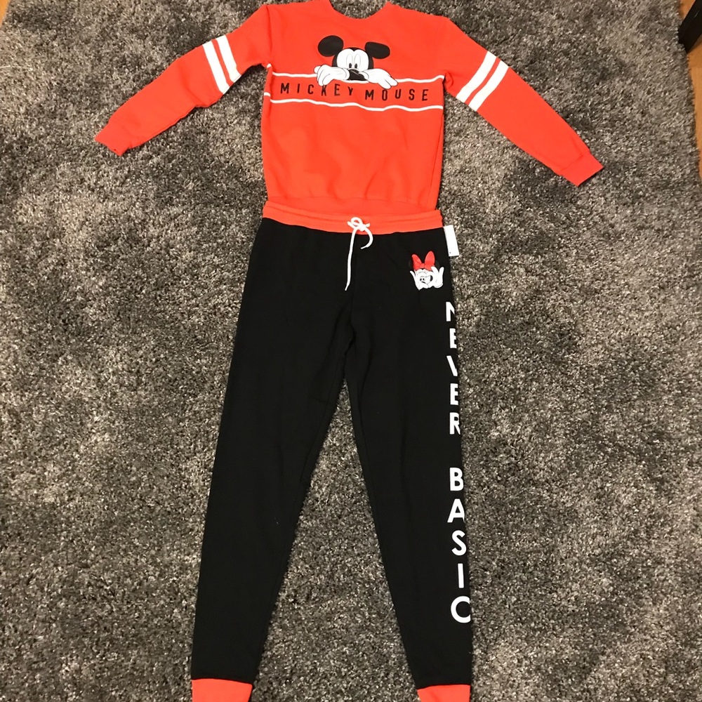 Mikey+Mini mouse Graphic sweat set